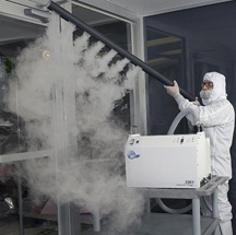 Airflow visualisation around a doorway in cleanroom