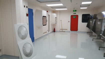ISO 14644 class 5 cleanroom in Riyadh ready for installation qualification (IQ) testing